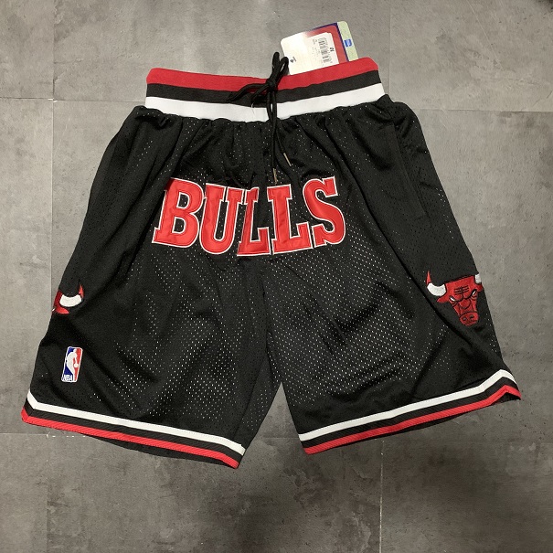 Men NBA 2021 Chicago Bulls Black Shorts 3->chicago bulls->NBA Jersey